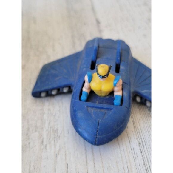 Vintage McDonald's Wolverine X-Men Marvel plane toy figure - Picture 2 of 7